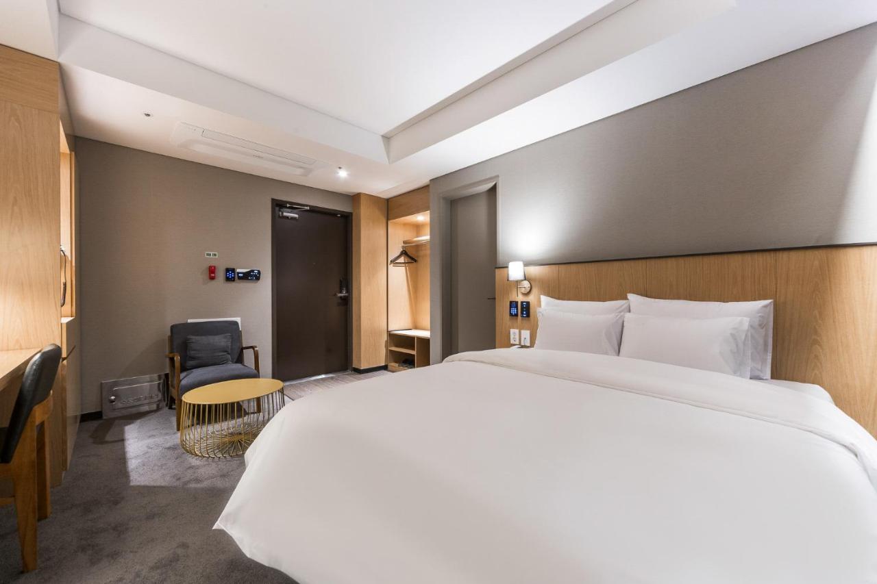 Gwangju Hound Hotel Gwangju Metropolitan City Buitenkant foto