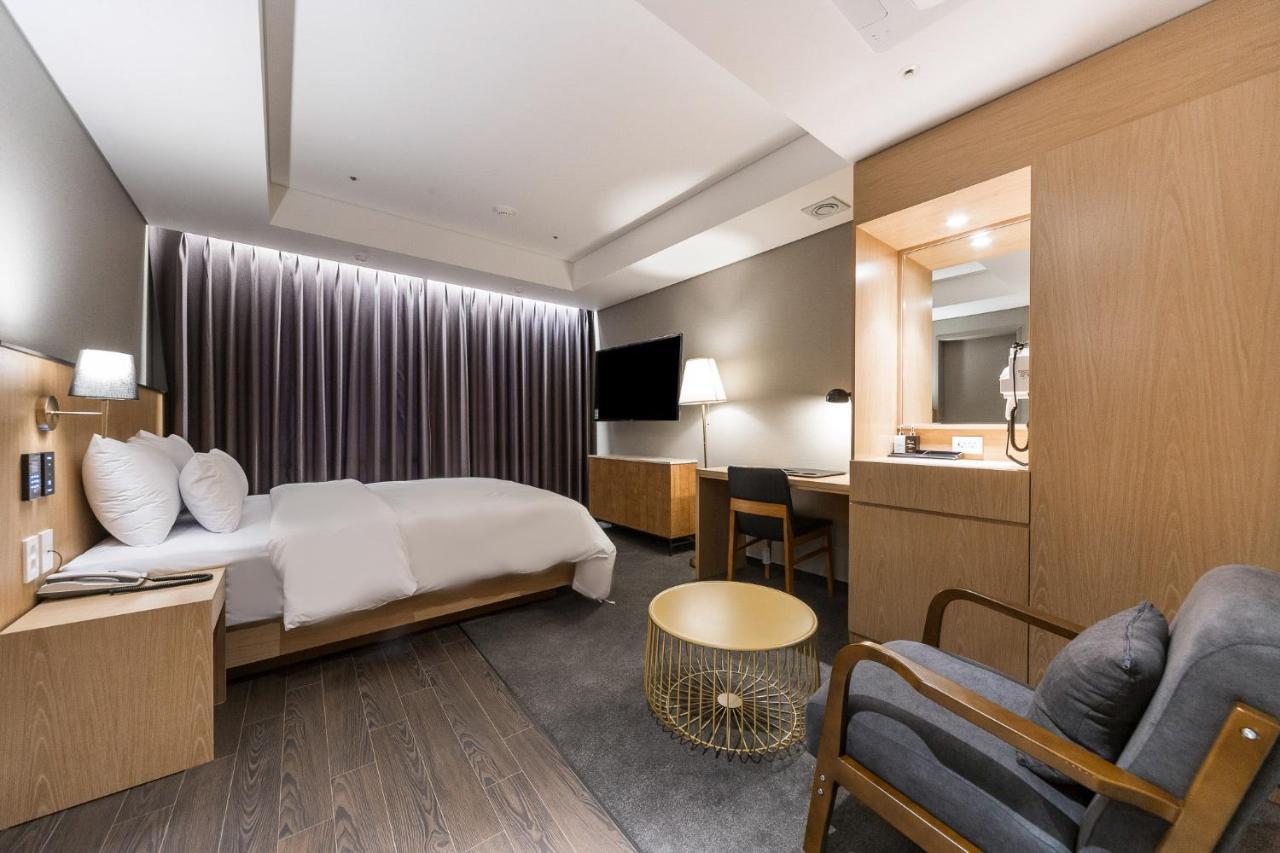 Gwangju Hound Hotel Gwangju Metropolitan City Buitenkant foto
