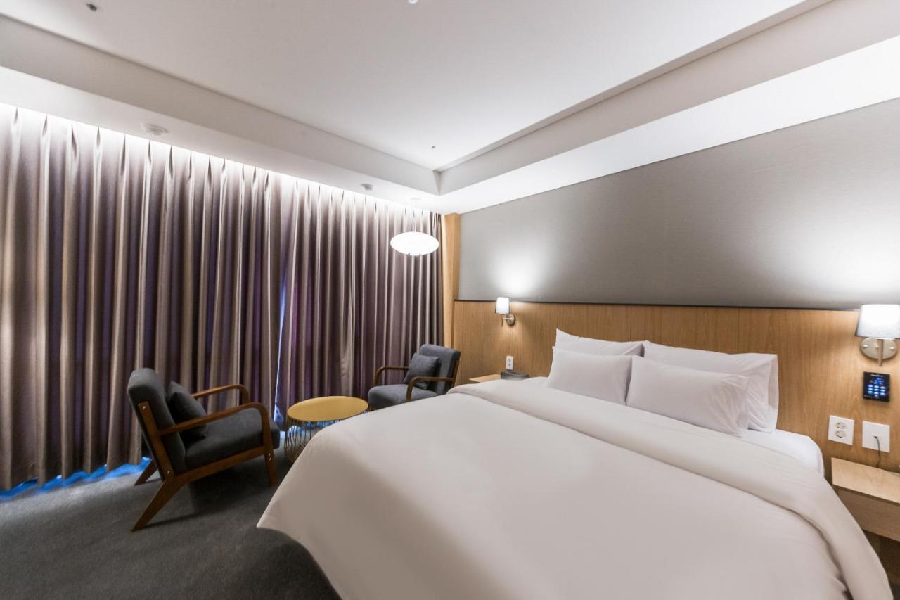 Gwangju Hound Hotel Gwangju Metropolitan City Buitenkant foto